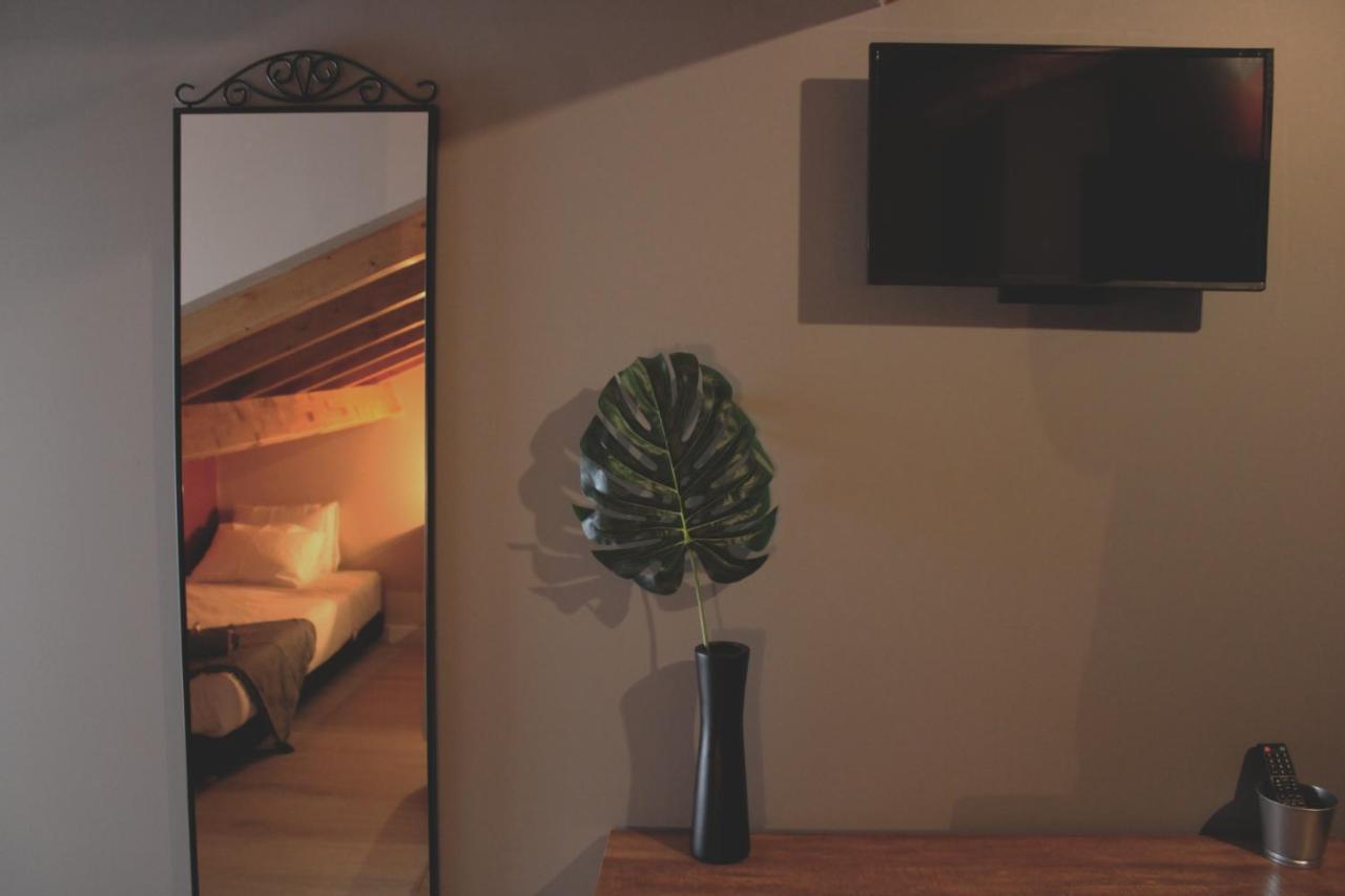 Casa Do Campo Bed & Breakfast Peniche Luaran gambar